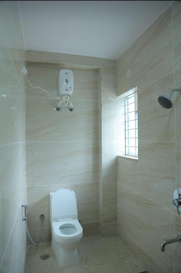 S V Home Stay Tirupati Esterno foto